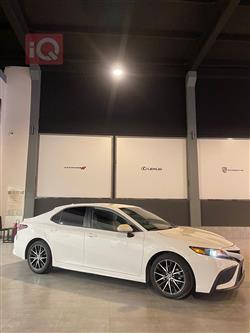 تۆیۆتا کامری